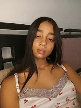 Zoe_Sweett18 Live XXX-chat