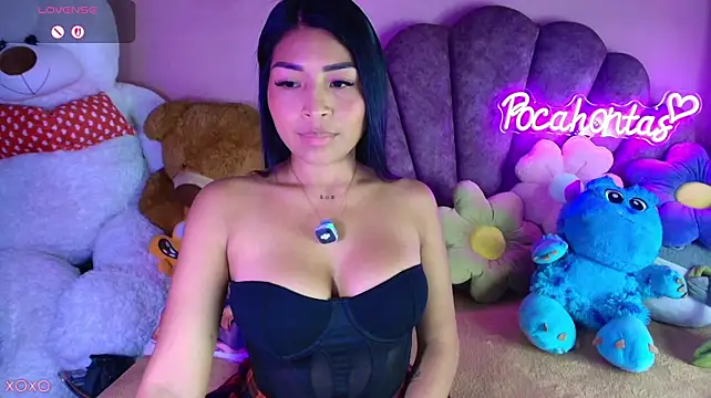 แชท XXX สดของ Pocahontascute_33