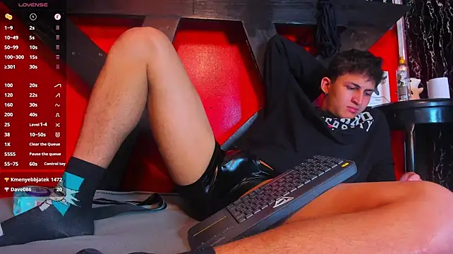 Živý XXX chat Axel_Romanov