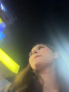 AnitaFly 现场XXX聊天