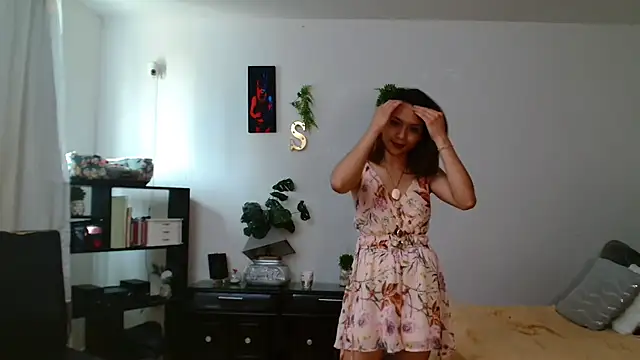 SKARLETEEN 现场XXX聊天
