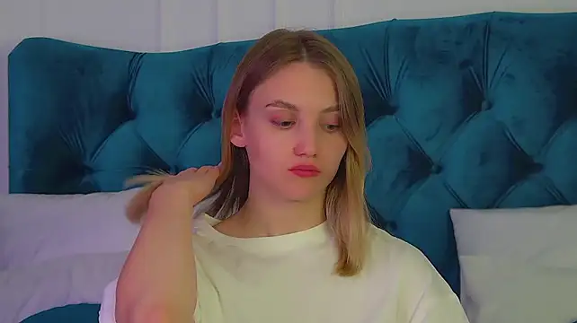 StacyEvances' Live XXX Chat