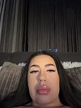 Andrestarr Chat XXX live
