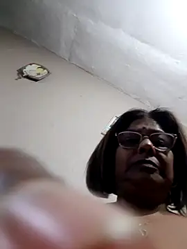 mileesha's Live XXX Chat