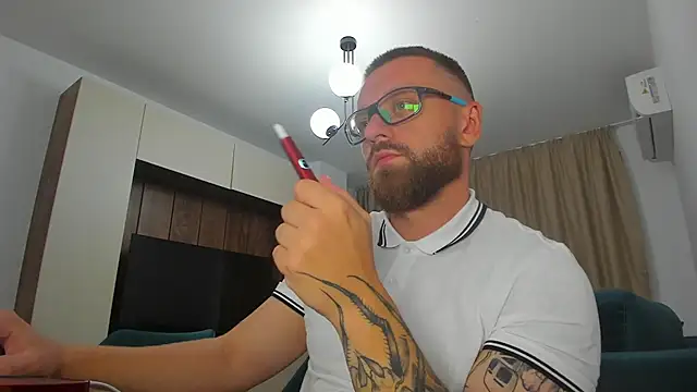 Findom_guy's Live XXX Chat