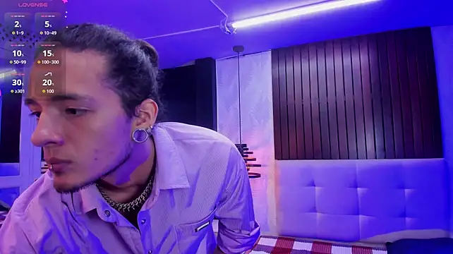 Chat XXX Live Skinny_Mac