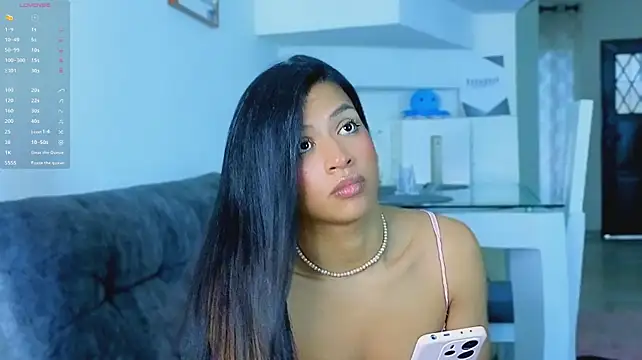 دردشة KimyRose الجنسية المباشرة