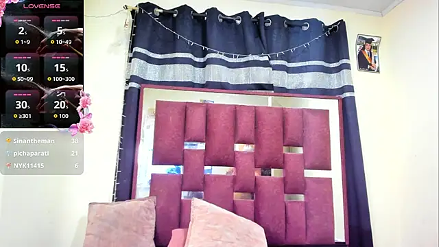 Czat XXX na żywo – CleoFoxxx_