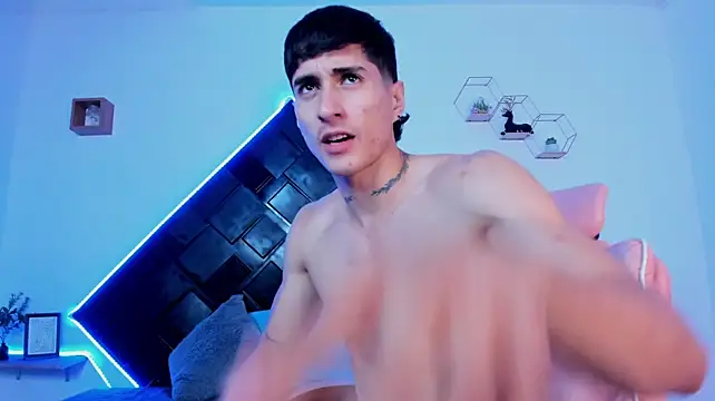 Dark_Valentino_'s Live XXX Chat
