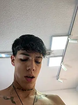 Chat XXX en directo de Tommy_valverde