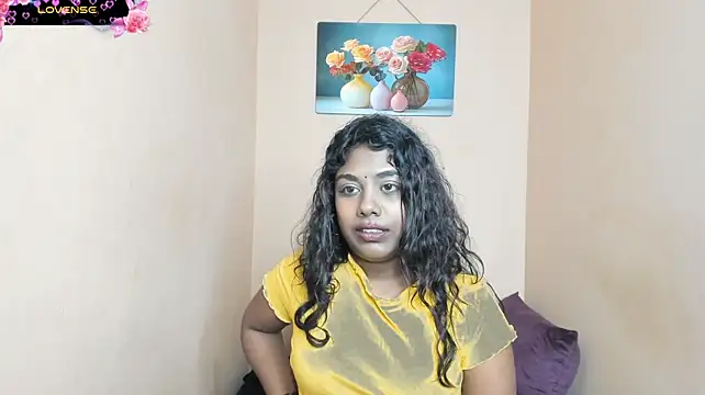 FOXY_LUNA's Live XXX Chat