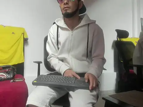 Онлайн чат XXX mark_splinter09