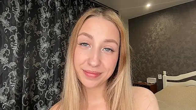 TheresaCyphertn Live XXX chat