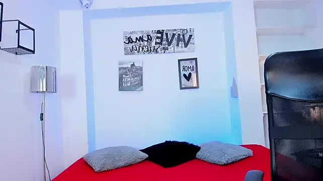 arianarousee's Live XXX Chat