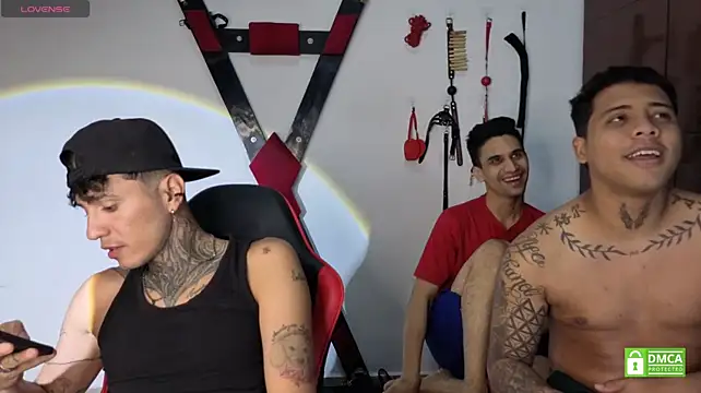 EliteBoysLive live XXX chat