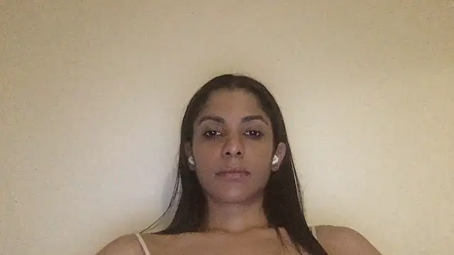 karlatiburcio's Live XXX Chat