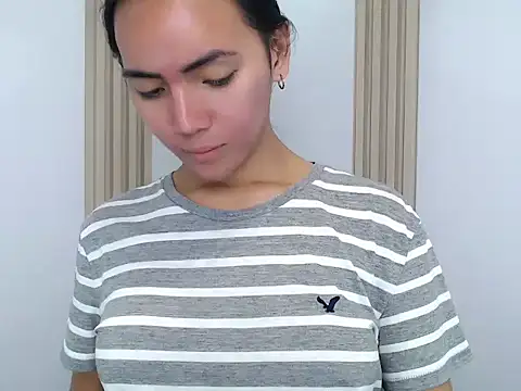 Martha_pookerxxx Adlı Modelin Canlı XXX Sohbeti