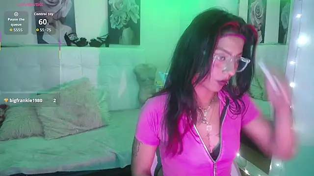 SamathaMay Live XXX-Chat
