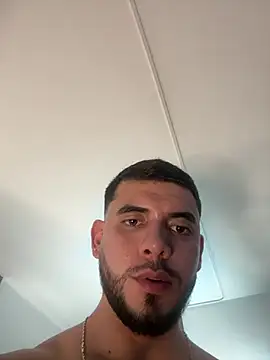 Dimitri_Bass Live XXX Chat