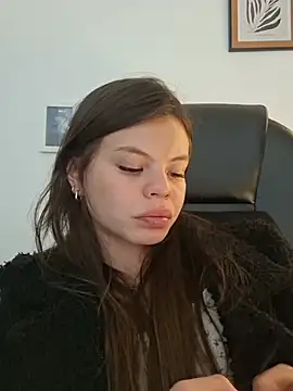_Isabella-7's Live XXX Chat