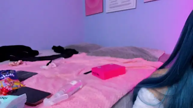 AnnyCotton Adlı Modelin Canlı XXX Sohbeti
