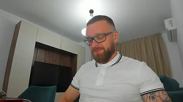 Онлайн чат XXX Findom_guy