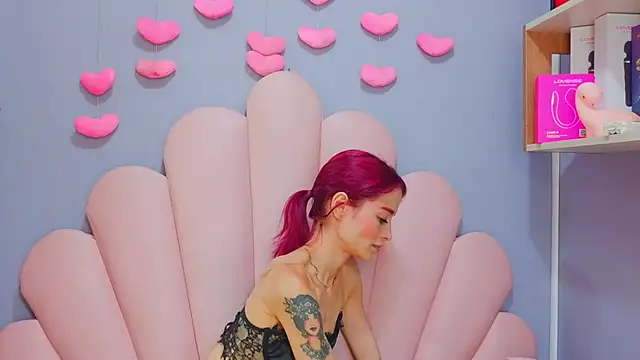 צ'אט XXX בשידור חי של luci_miller