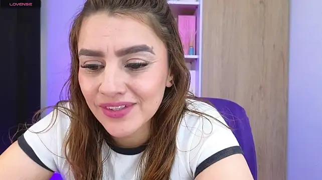 Lu_perez's Live XXX Chat