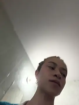 XXX chat uživo modela Chloe_Key
