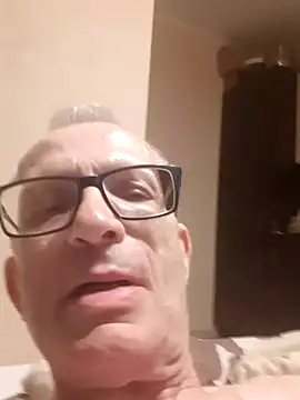 slawek3589 – Naživo XXX chat