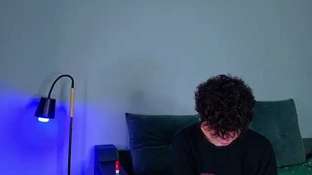 XXX chat uživo modela moon_Gloww