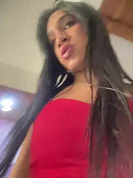 Ashly_Miller Adlı Modelin Canlı XXX Sohbeti