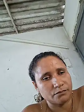 Mature--Mommy's Live XXX Chat