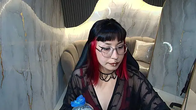 Ravenn_r's Live XXX Chat
