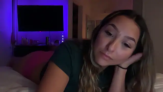 lustfulsmiles Live XXX-chat