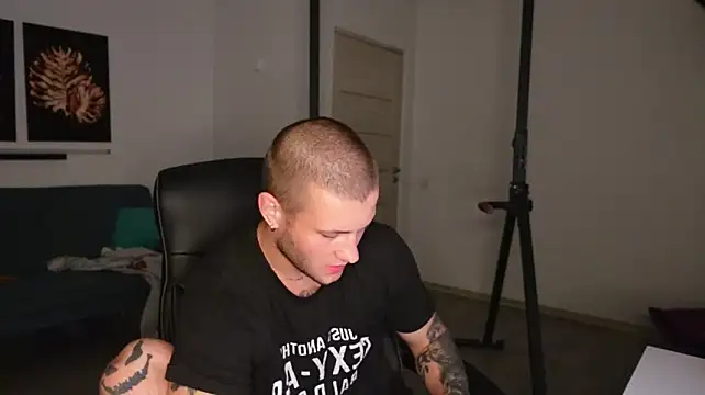 Igor_Wilde's Live XXX Chat