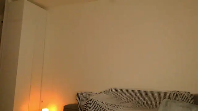 Živý XXX chat M1ssShyMira