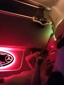 adas- – Naživo XXX chat