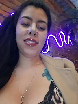 Luianna 라이브 XXX 채팅