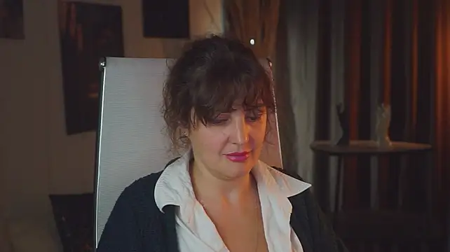 دردشة AureliaVane الجنسية المباشرة