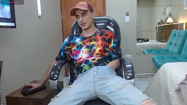 FelipeFriendly – Naživo XXX chat