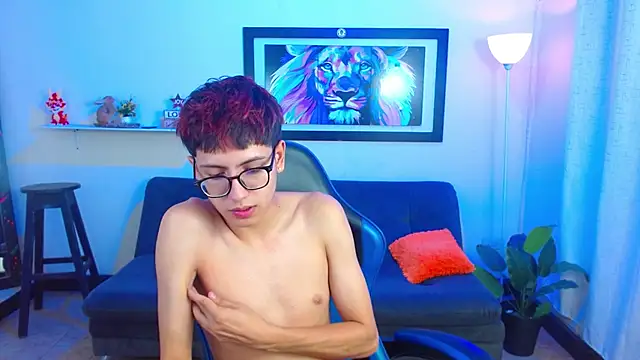 XXX chat uživo modela alexcum_18