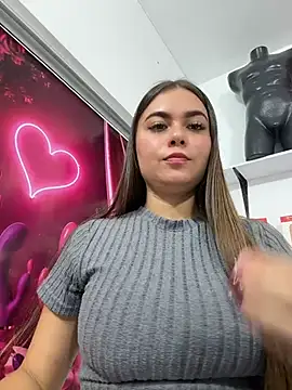 Chat +18 de rapunzel069 ao vivo