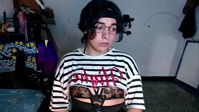 Онлайн чат XXX Cutie_Sam