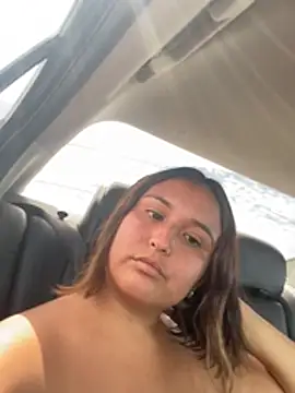 XXX chat uživo modela bbwbelle