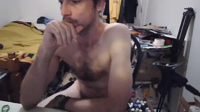 JohnnyMoves Chat XXX in diretta
