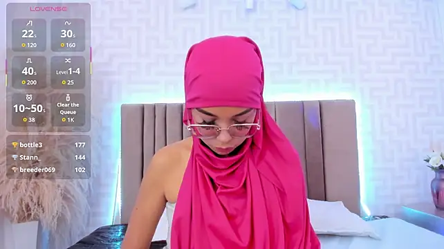 naishaa_ – Naživo XXX chat