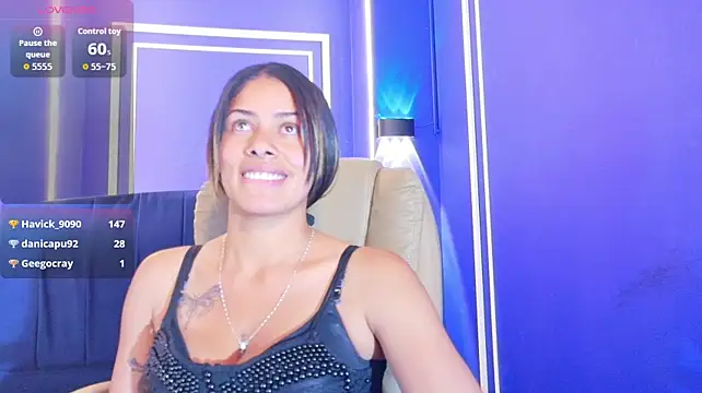 nairobi8 Live XXX-chat