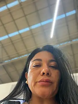 Chatroom XXX en direct de Abril10_