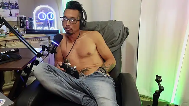 Chat XXX en directo de Ghost11_11